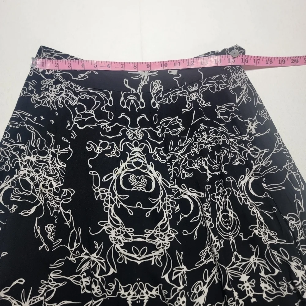 Soft surroundings size medium petite maxi skirt. 100% viscose. Black & White